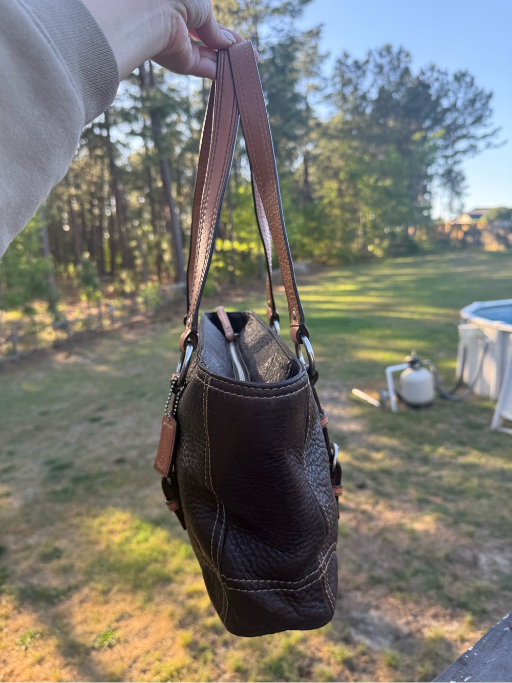 Coach Chelsea Tote - Picture 4 of 7